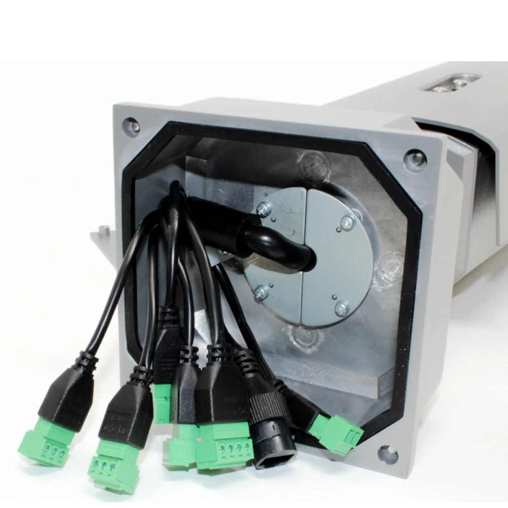 iDS TCM403 BI G POE 1050 rear